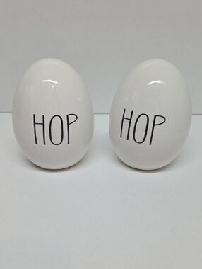NWOT White Ceramic 'HOP' Decor